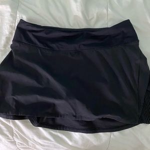 LULULEMON PLAY OFF THE PLEATS SKIRT